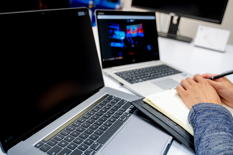 プログラミングスクール